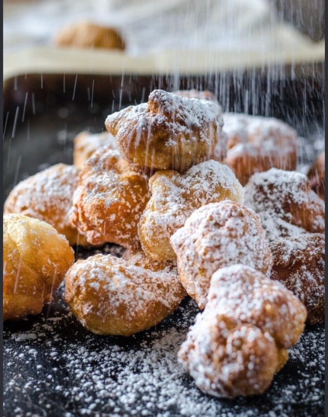 Zeppole.