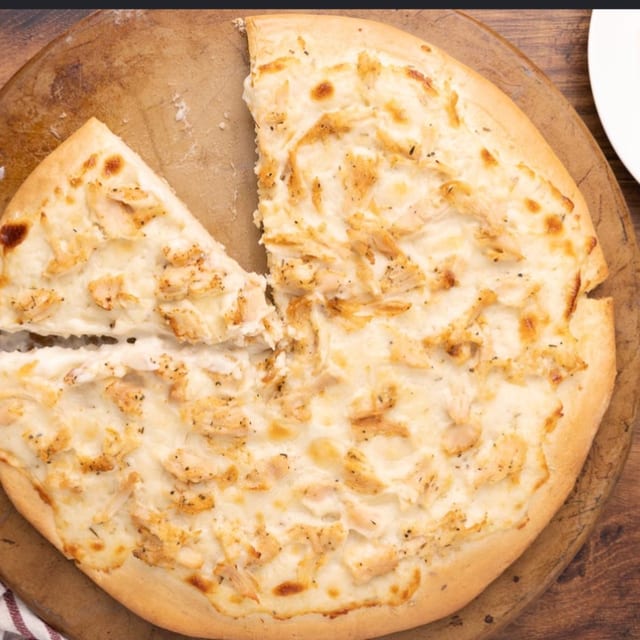 Alfredo Chicken Pizza.