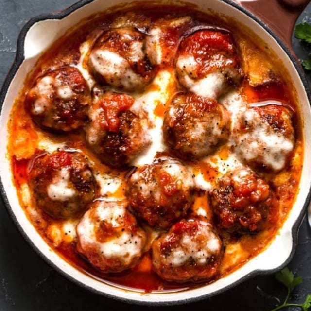 Meatball Parmigiana Dinner.