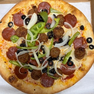 The Supremely Vegan Pizza