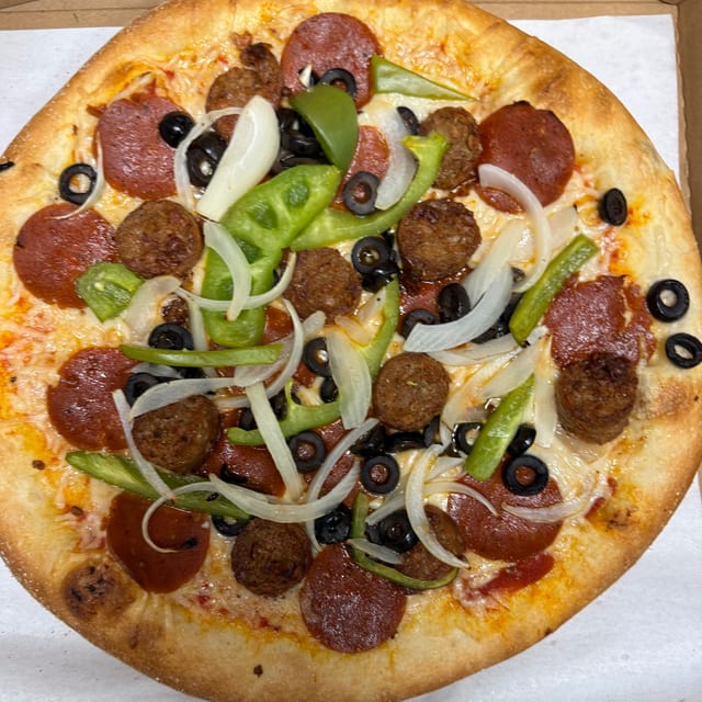 The Supremely Vegan Pizza.